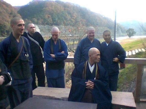 Describing Traditional Rinzai Koan Training – Zen Embodiment